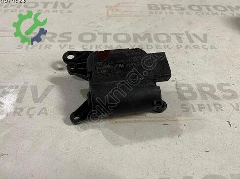 Volkswagen Jetta Kalorifer Motoru çıkma parça