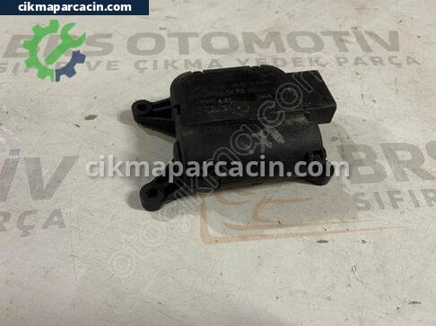 Volkswagen Golf Kalorifer Motoru çıkma parça