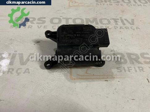 Audi A4 Kalorifer Motoru çıkma parça