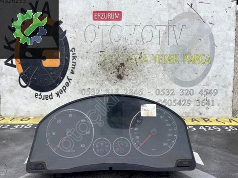 Volkswagen Caddy Gösterge Paneli çıkma parça