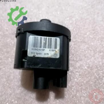 Volkswagen Jetta Far Anahtarı 1K0941431BP çıkma parça