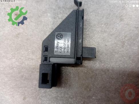 Volkswagen Caddy Torpido 1K0947561 çıkma parça