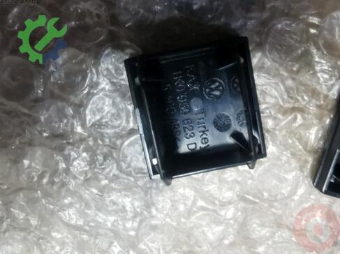 Volkswagen Jetta Orta Konsol 1K0959623D çıkma parça