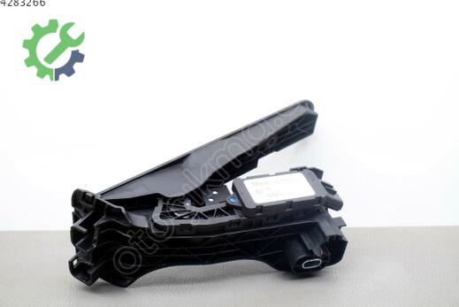 Volkswagen Jetta Pedal 1K1723503AR çıkma parça