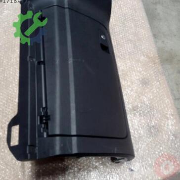 Volkswagen Golf Torpido 1K1857290E çıkma parça