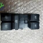 Çıkma Volkswagen Golf Cam 1K4959857B