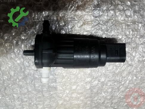Skoda Fabia Silecek Motoru 1K6955651 çıkma parça