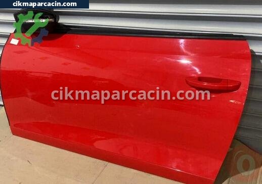 Volkswagen Scirocco Kapı çıkma parça