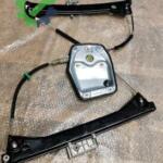 Volkswagen Golf Orijinal Çıkma Cam Motoru 1K8837461G
