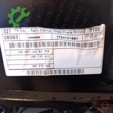 Volkswagen Scirocco Kapı Döşemesi 1K8867043BJ çıkma parça