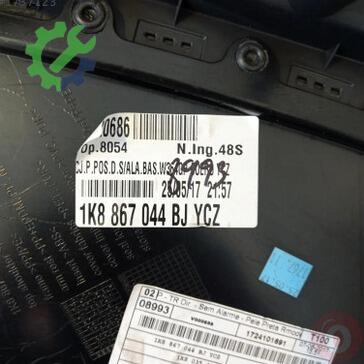 Volkswagen Scirocco Kapı Döşemesi 1K8867044BJ çıkma parça