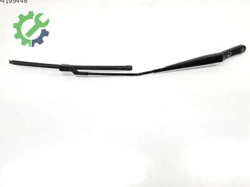 Volkswagen Scirocco Silecek Kolu 1K8955410 çıkma parça