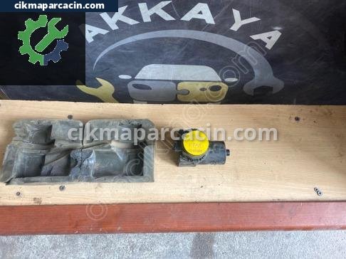 Volkswagen Caddy Kapı Kilidi çıkma parça