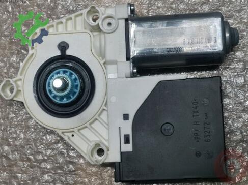 Volkswagen Golf Cam Motoru 1Q0959701H çıkma parça