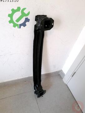 Volkswagen Up Club Tampon Demiri çıkma parça