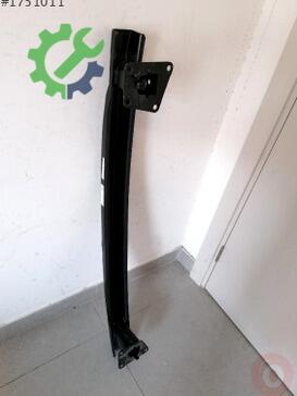 Volkswagen Touran Tampon Demiri çıkma parça