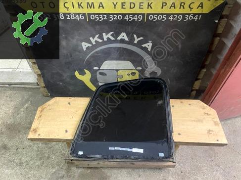 Volkswagen Touran Sağ Arka Kelebek Camı 1T0845042 çıkma parça