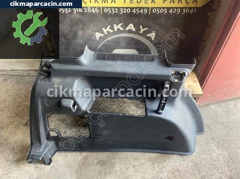 Volkswagen Touran Sol Yan Panel çıkma parça
