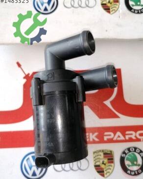 Volkswagen Jetta Yedek Su Deposu 1T0965561 çıkma parça