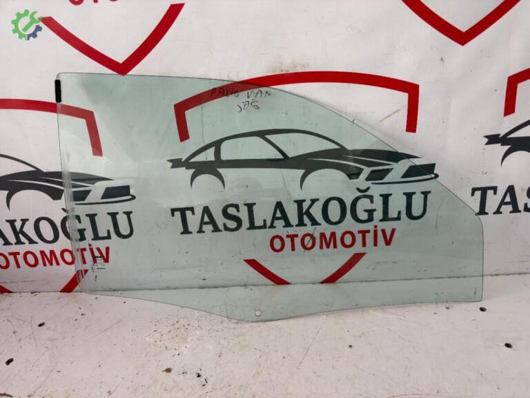 Fiat Palio Sağ Ön Kapı Camı çıkma parça