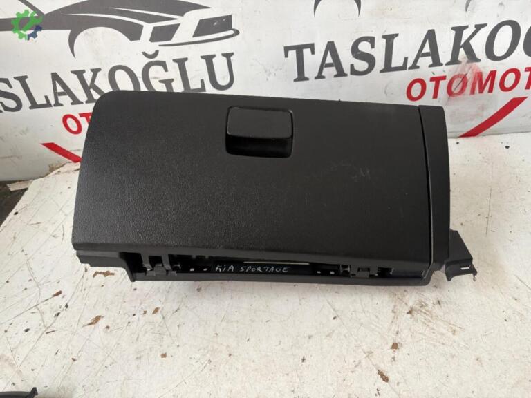 Kia Sportage Torpido Kapağı çıkma parça