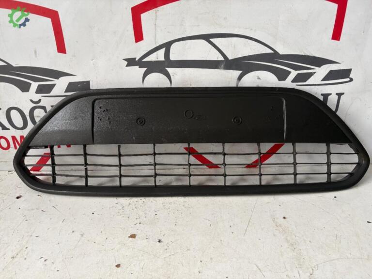 Ford Focus Tampon Izgarası çıkma parça
