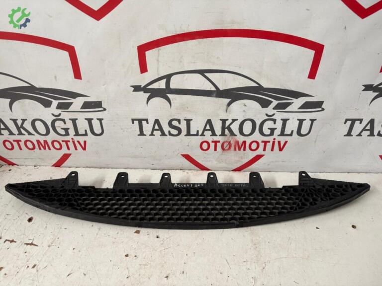 Hyundai Accent Tampon Braketi çıkma parça