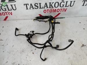 PEUGEOT 308 1.6 HDİ YAKIT DAĞITICI BORULARI
