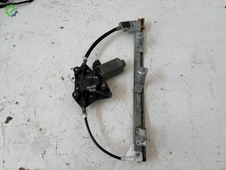 Alfa Romeo 156 Cam Krikosu çıkma parça