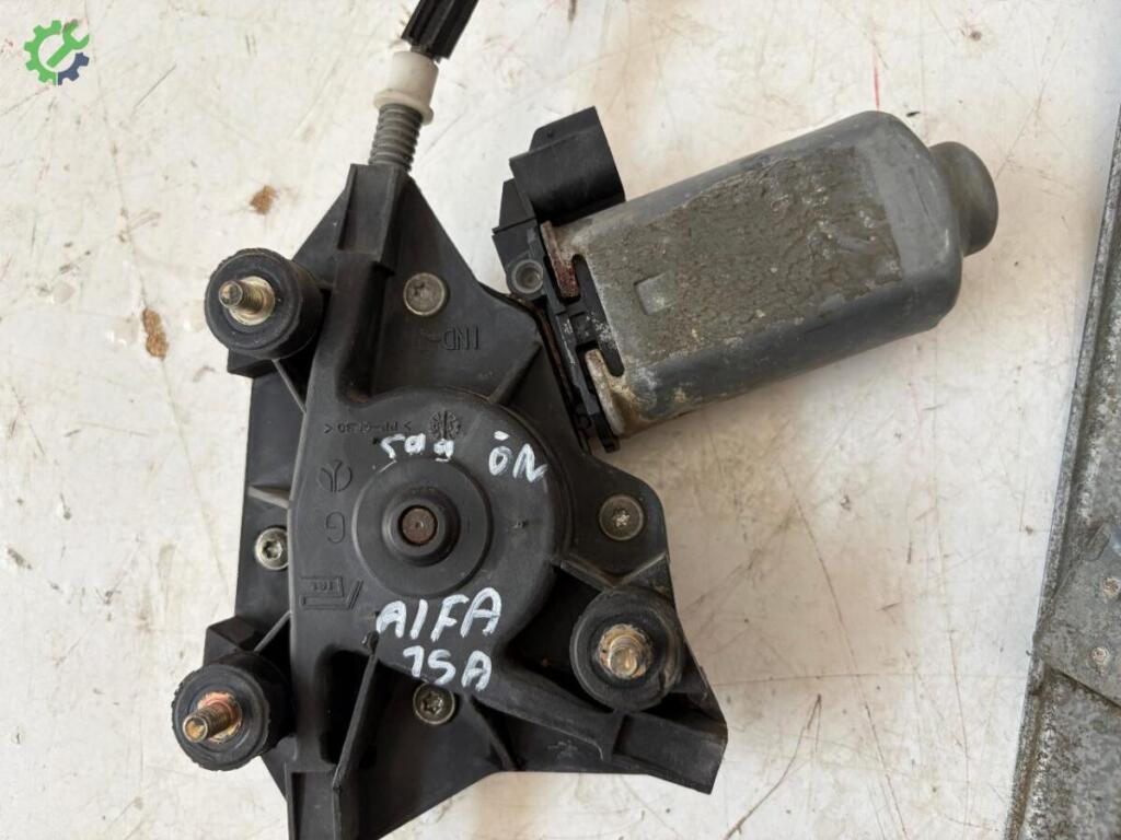 Alfa Romeo 156 Cam Krikosu çıkma parça