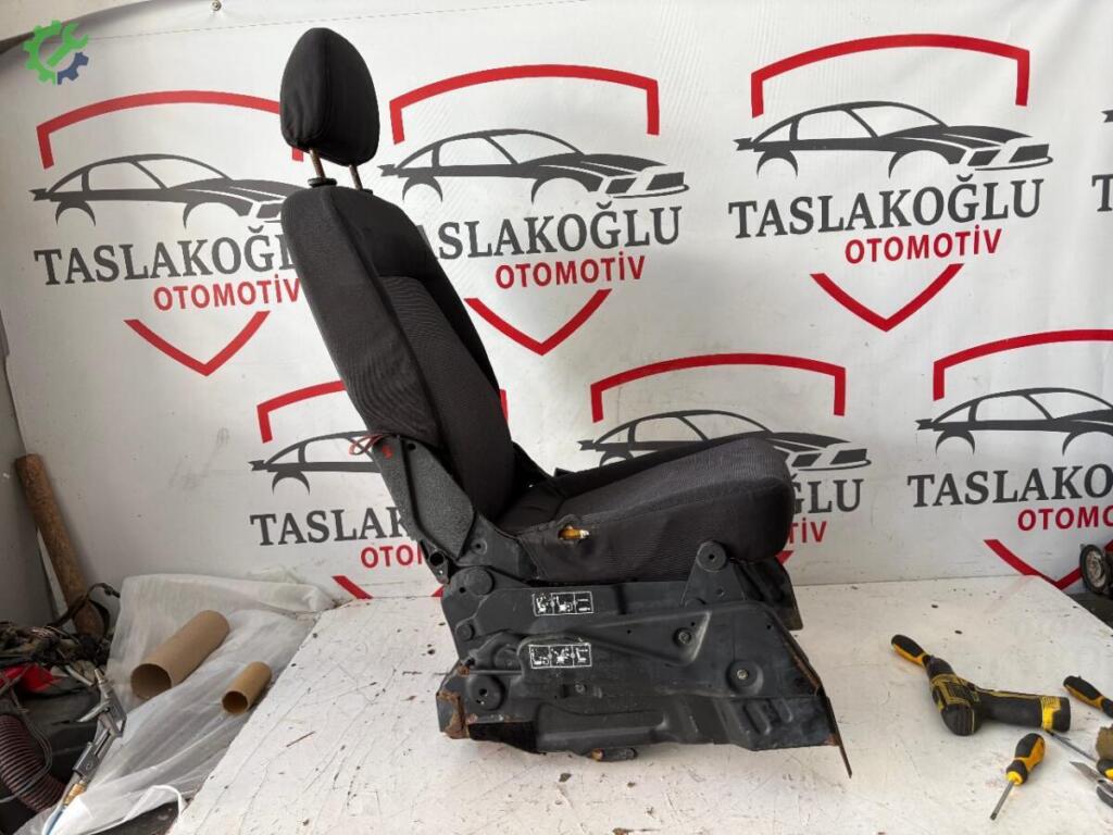 Fiat Ducato Yolcu Koltuğu çıkma parça