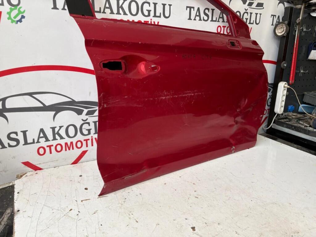 Honda City Sağ Ön Kapı çıkma parça