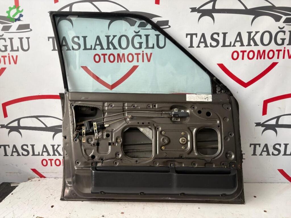 Subaru Justy Sol Ön Kapı çıkma parça
