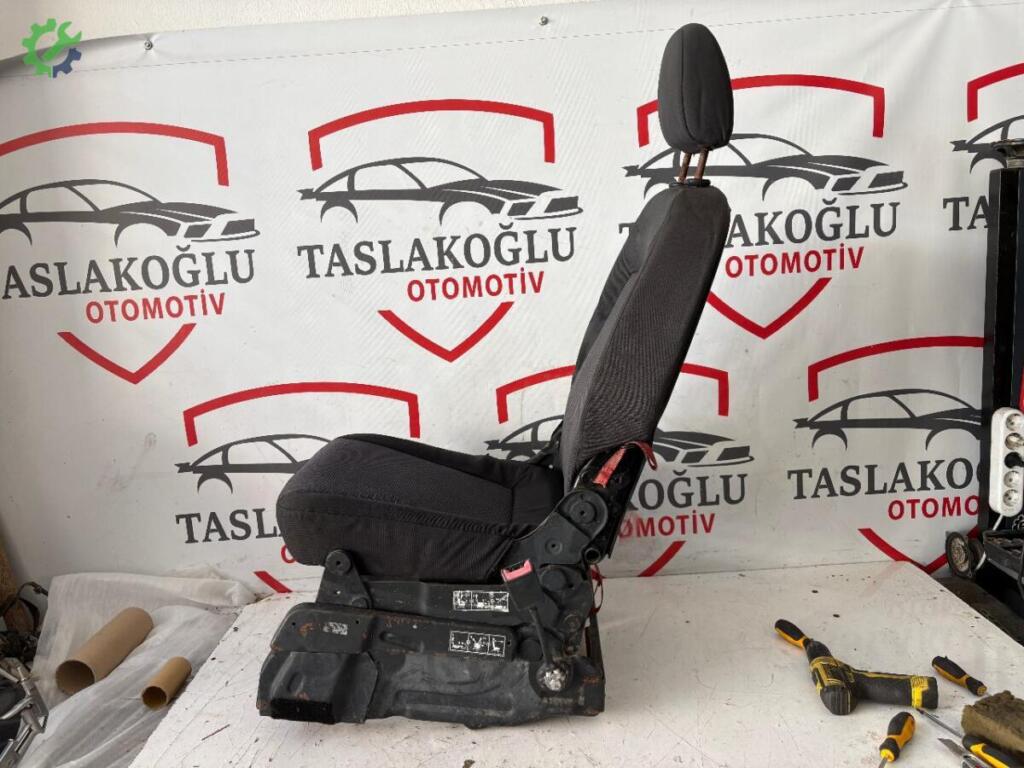Fiat Ducato Yolcu Koltuğu çıkma parça