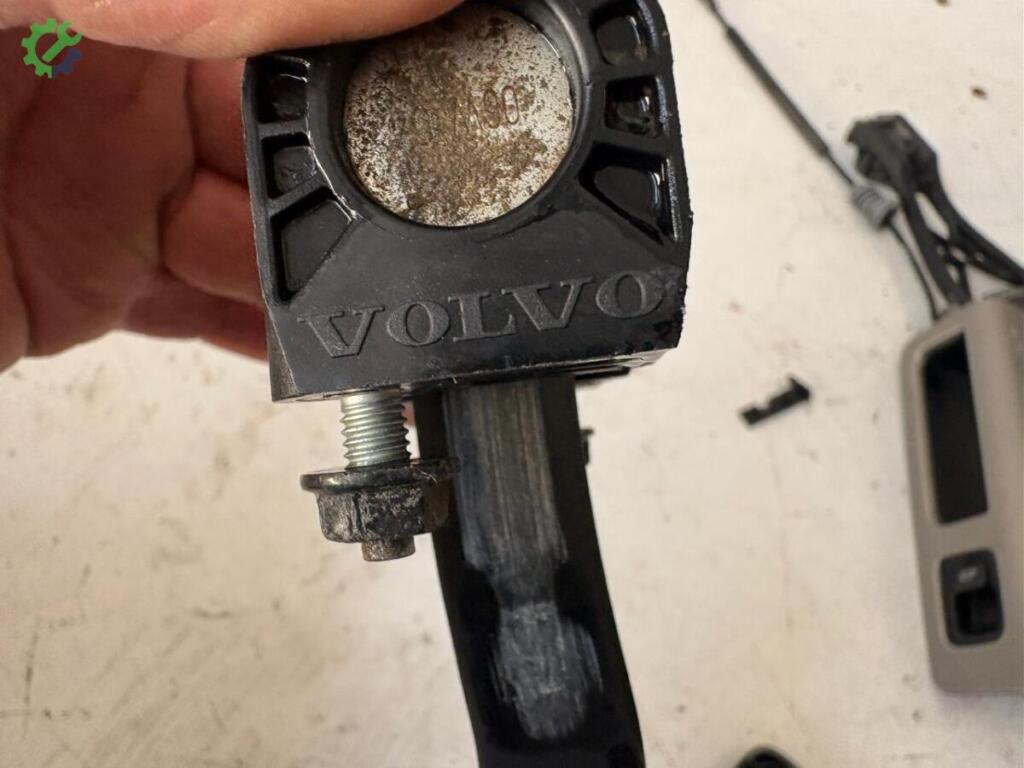 Volvo S40 Kapı Gergisi çıkma parça
