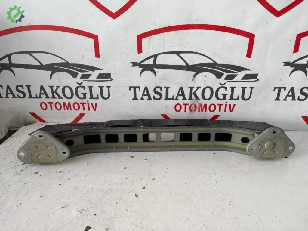 Fiat Egea Arka Tampon Demiri çıkma parça