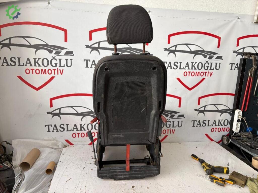 Fiat Ducato Yolcu Koltuğu çıkma parça
