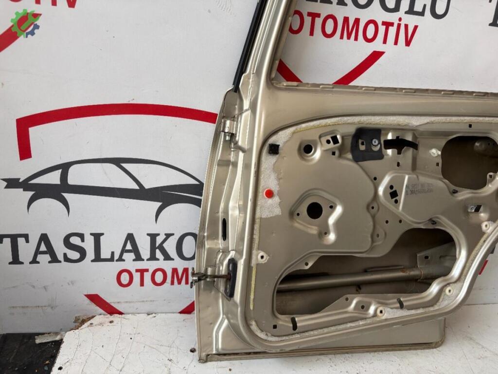Fiat Albea Sağ Arka Kapı çıkma parça
