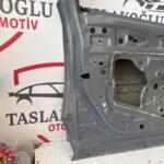 NİSSAN JUKE SOL ÖN KAPI HASARLI