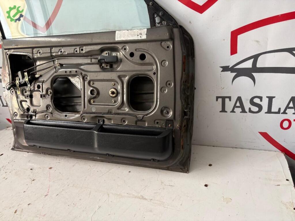 Subaru Justy Sol Ön Kapı çıkma parça
