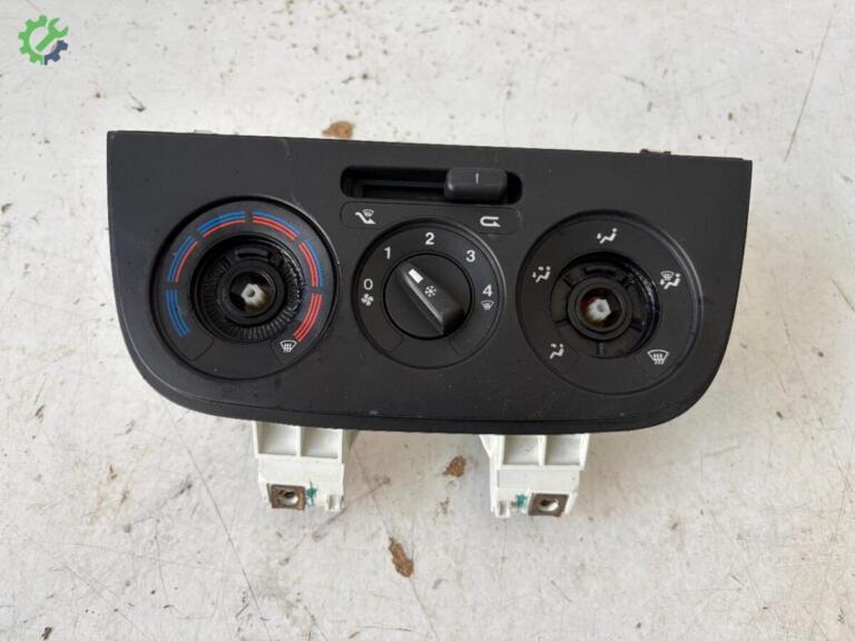 Fiat Fiorino Klima Kontrol Paneli çıkma parça