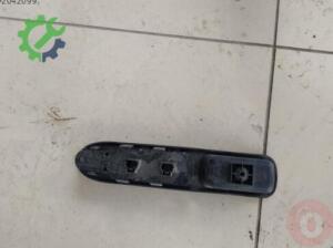 2002 2007 Peugeot 307 sol ön cam düğmesi