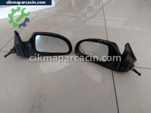 Hyundai Accent Sağ Dış Ayna çıkma parça