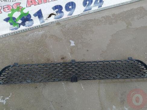 Ford Transit Ön Panjur çıkma parça