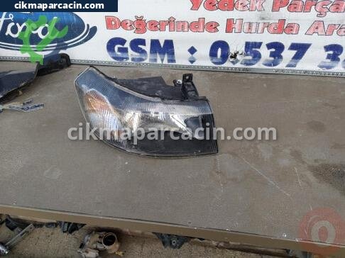 Ford Transit Sağ Ön Far çıkma parça