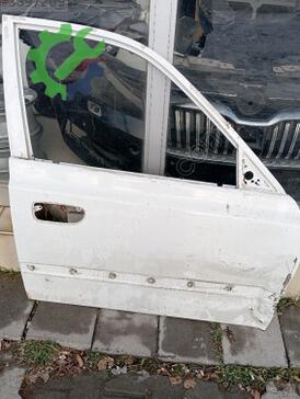 Hyundai Accent Sağ Ön Kapı çıkma parça