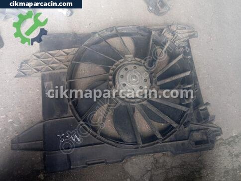 Renault Megane Fan Motoru çıkma parça