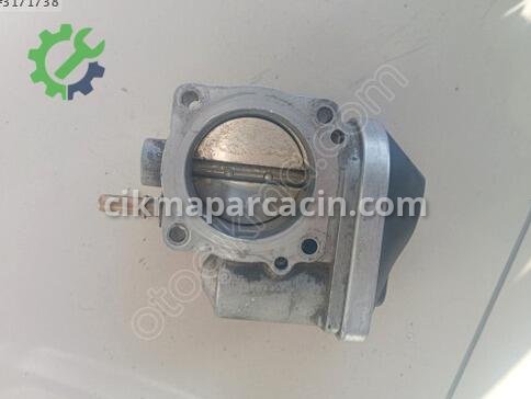 Renault Megane Gaz Kelebeği çıkma parça