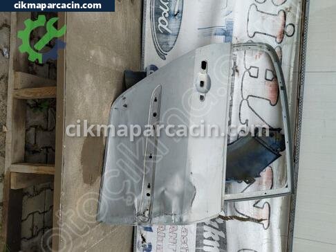 Renault Megane Sağ Arka Kapı çıkma parça
