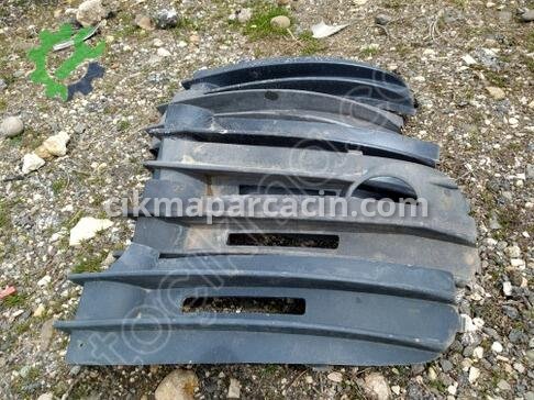 Volkswagen Caddy Sis Farı Çerçevesi çıkma parça